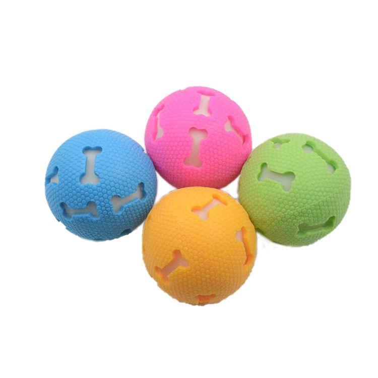 Fashion Natural Rubber Ball Pet Toy Cute Hollow Footprint Training Elastic Durable Chew Play Ball Toy for Dog and Cat