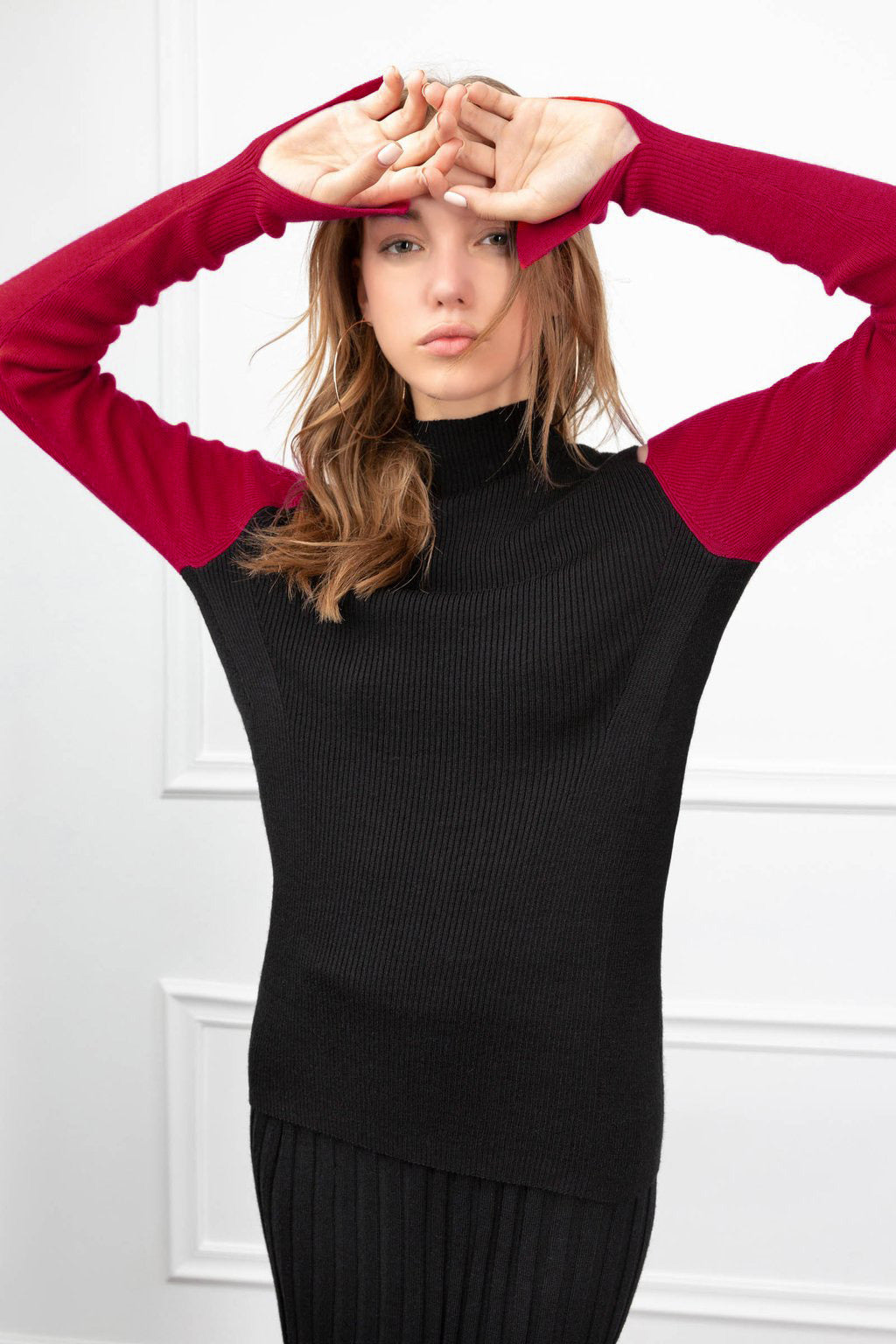 European and American fashion color matching sexy off-the-shoulder waist slim slit long-sleeved sweater
