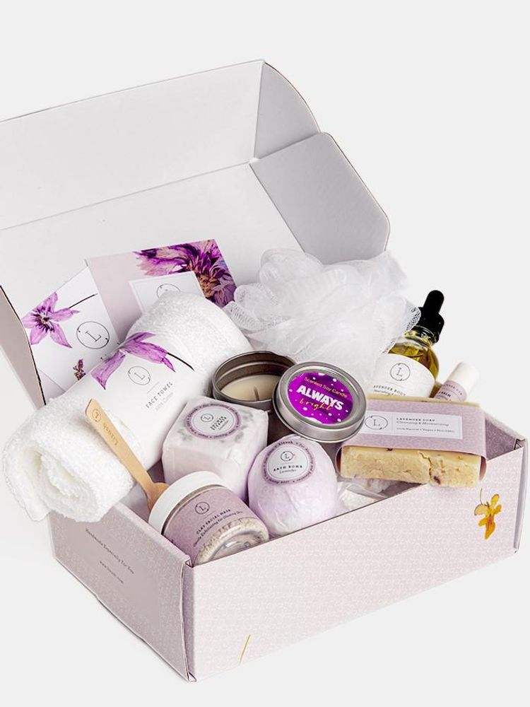 A Spa Gift Box, Natural Lavender Bath & Body Relaxing Package for Mom, Wife or Friend
